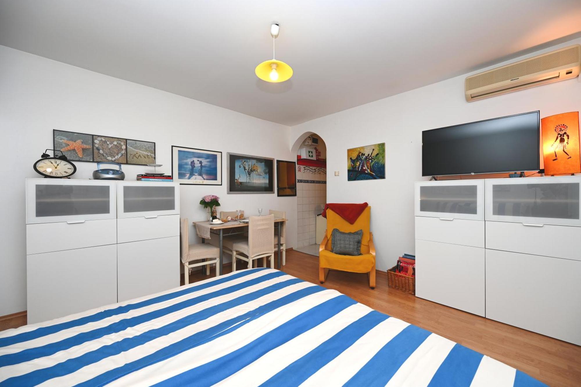 Appartamento Studio Alfa I Omega Zagabria Esterno foto